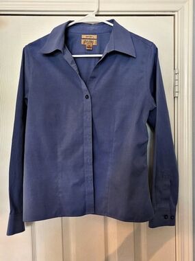 Gold Label Investments Blue Petite Button Down Shirt Size 10P